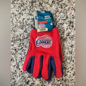 Los Angeles Clippers Two Tone Sports Utility Winter Gloves Durable Basketball